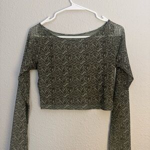 Women's Green Patterned Long Sleeve Athletic Crop Top